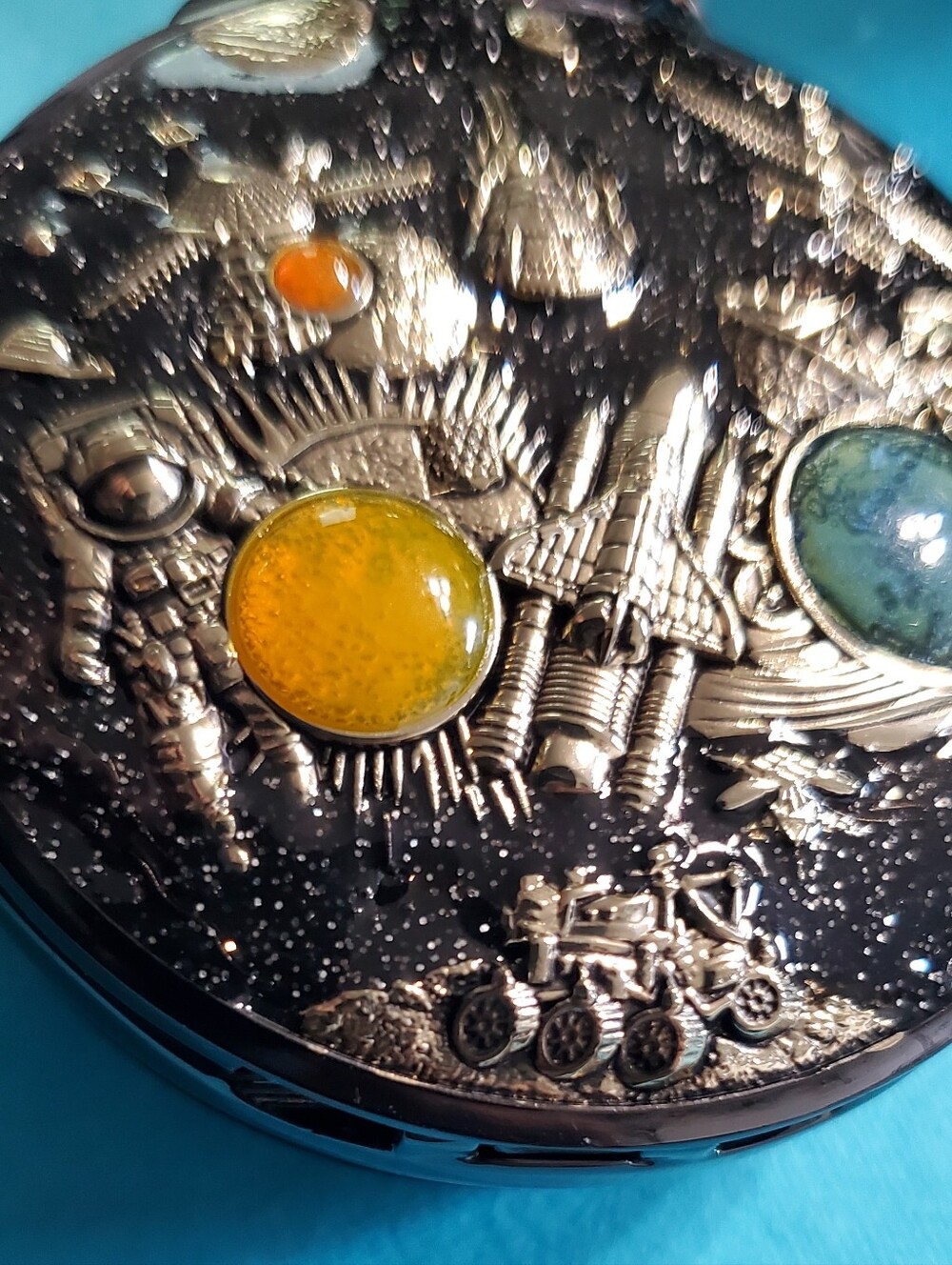 Tribute To Space Exploration Mechanical Musical Skeleton Pocket Watch - Picture 14 of 14